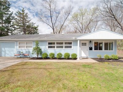 2011 Ousdahl Rd, Lawrence, KS, 66046
