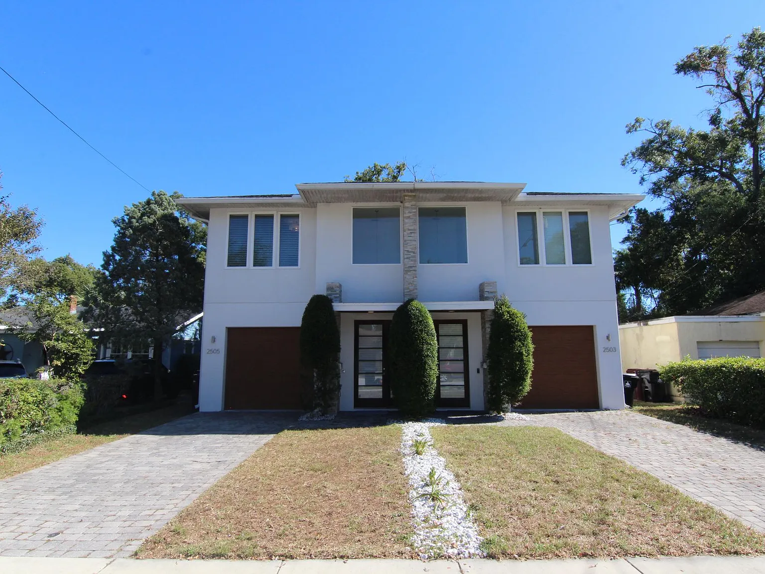 3 bed, 2314 sqft, $3,300 — Photo 1
