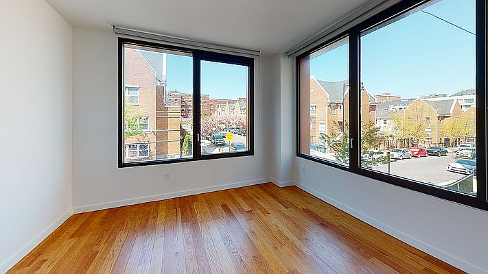 1st image of 123 Melrose St APT 216