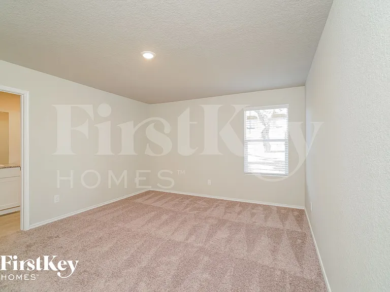 5309 Trellised Ln — Photo 8