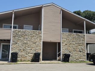 3400 SW Burnett Rd, Topeka, KS 66614