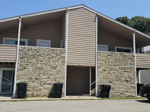 3400 SW Burnett Rd, Topeka, KS 66614