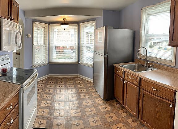 3rd image of 1846 Fieldstone Dr
