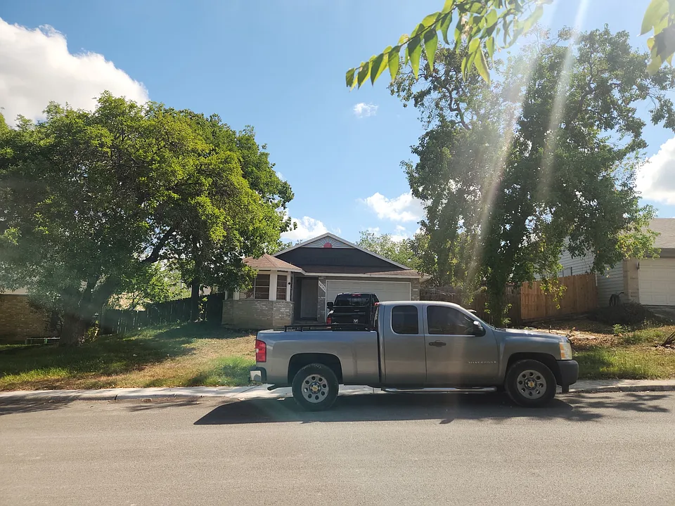 14742 Highland Peak