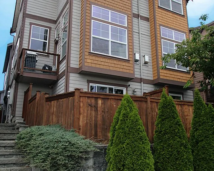 4507 Evanston Ave N #B — Photo 2