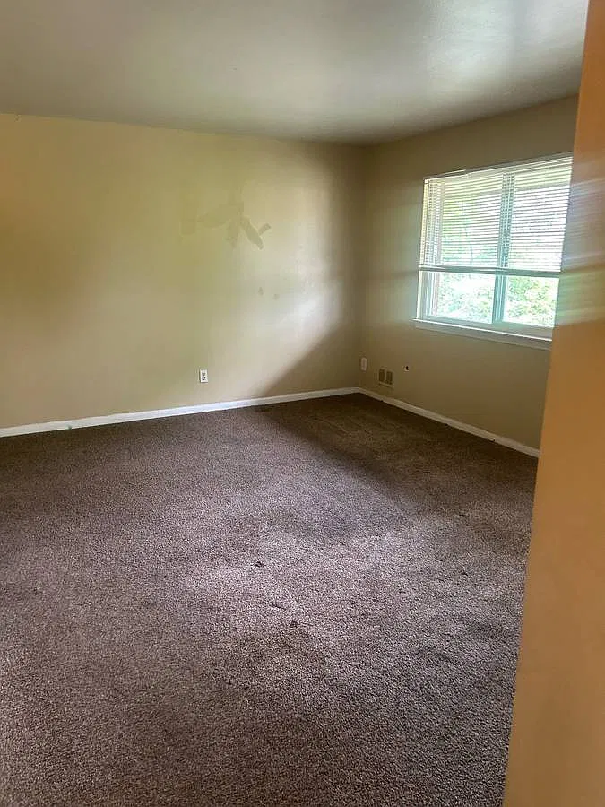 1 bed, 750 sqft, $900 — Photo 3