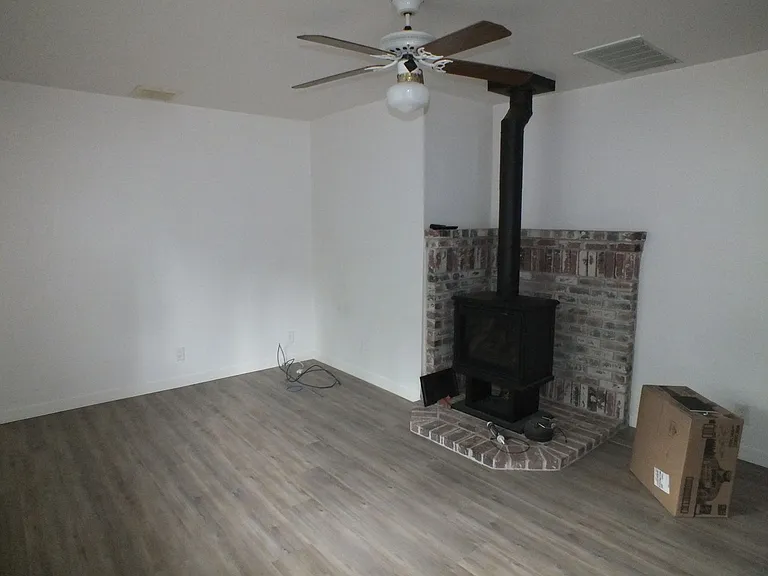 5680 Azalea Cir — Photo 3