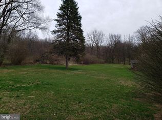 1143 Old Fritztown Rd, Reading, PA 19608