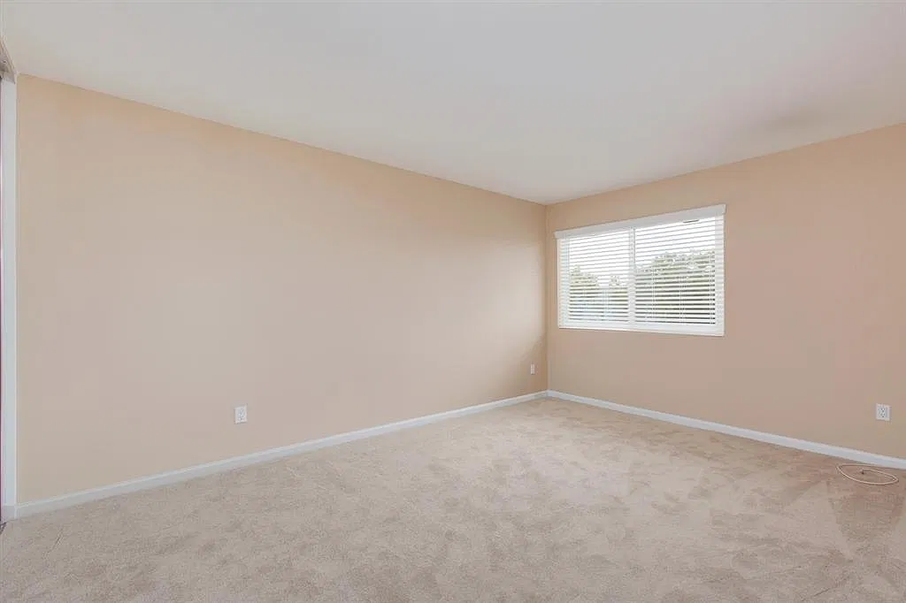 2 bed, 775 sqft, $2,450 — Photo 3