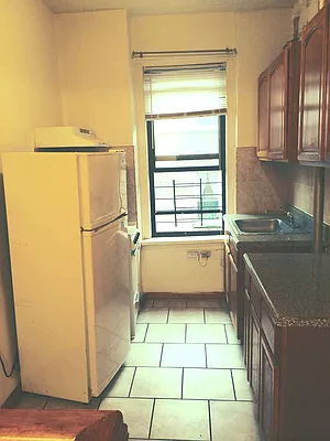 Rented by Sohayegh Enterprises Corp. | media 18