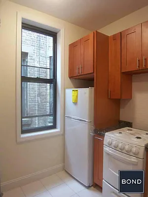 Rented by Bond New York | media 8