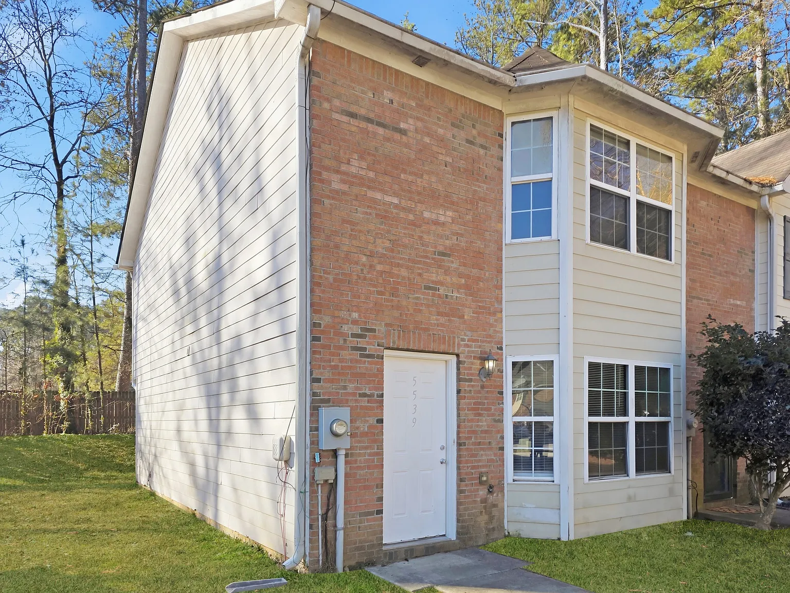 5539 Pineridge Court - 1 — Photo 3