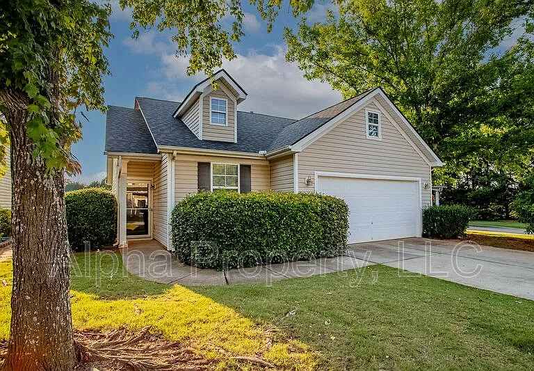135 Raven Hill Way — Photo 2