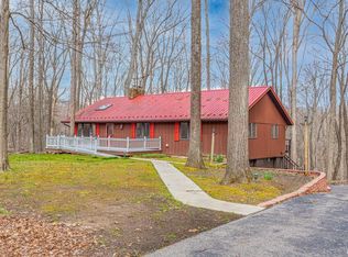 5475 E James Rd, Bloomington, IN 47408