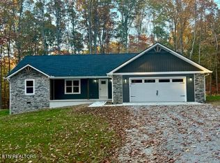 368 Rocky Top Rd, Monterey, TN 38574