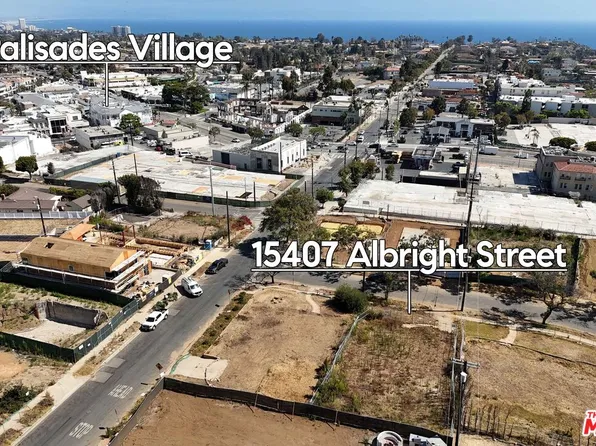 15407 Albright St, Pacific Palisades, CA 90272