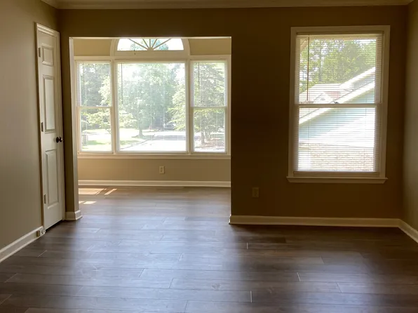 1407 Liberty Dr Unit 1407, Madison, AL 35758