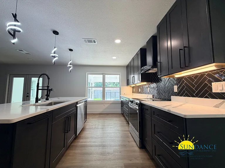 618 Country Club Ave — Photo 11