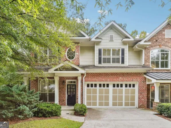 1223 Glenridge Pl, Sandy Springs, GA 30342