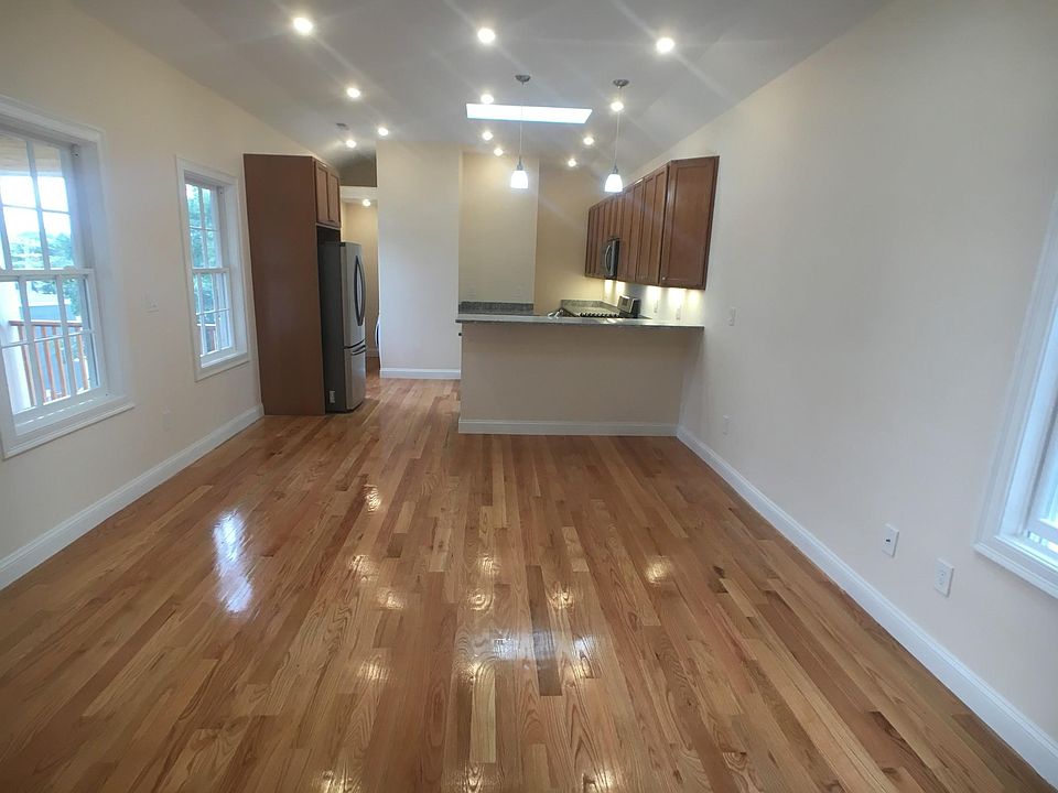 1st image of 24 Marion St #1A