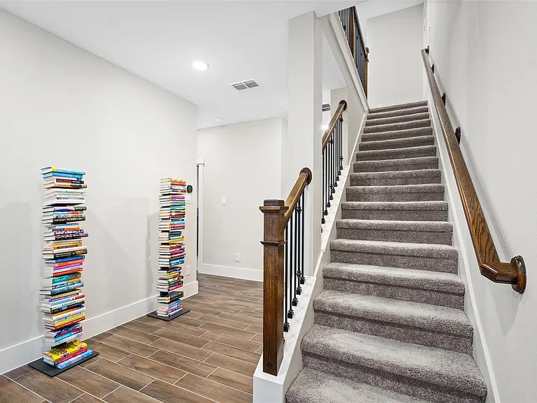 1411 Biondo Way — Photo 21