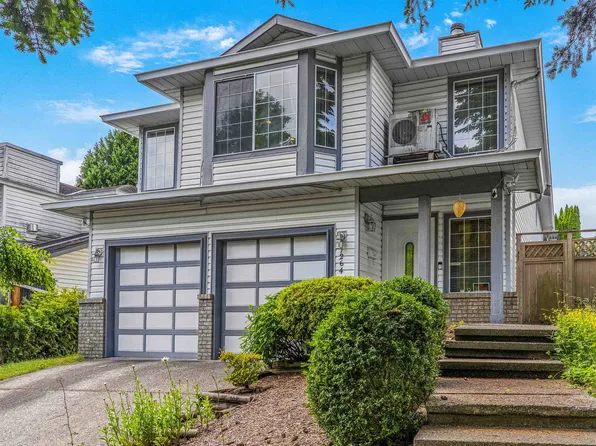 1264 Lasalle Pl, Coquitlam, BC V3B 6T5