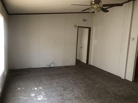 5th image of 202 Barrow Dr