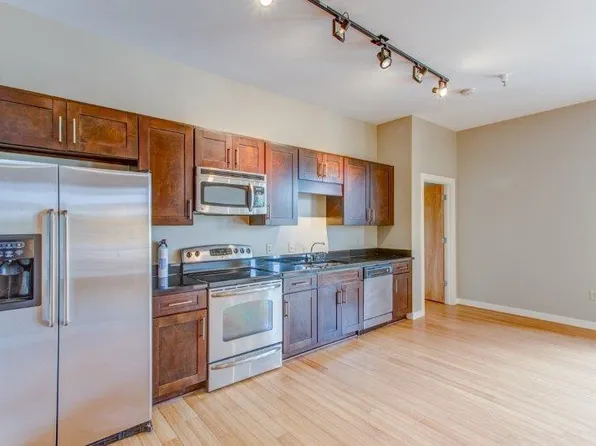 1706 18th Ave S Suite 212, Nashville, TN 37212