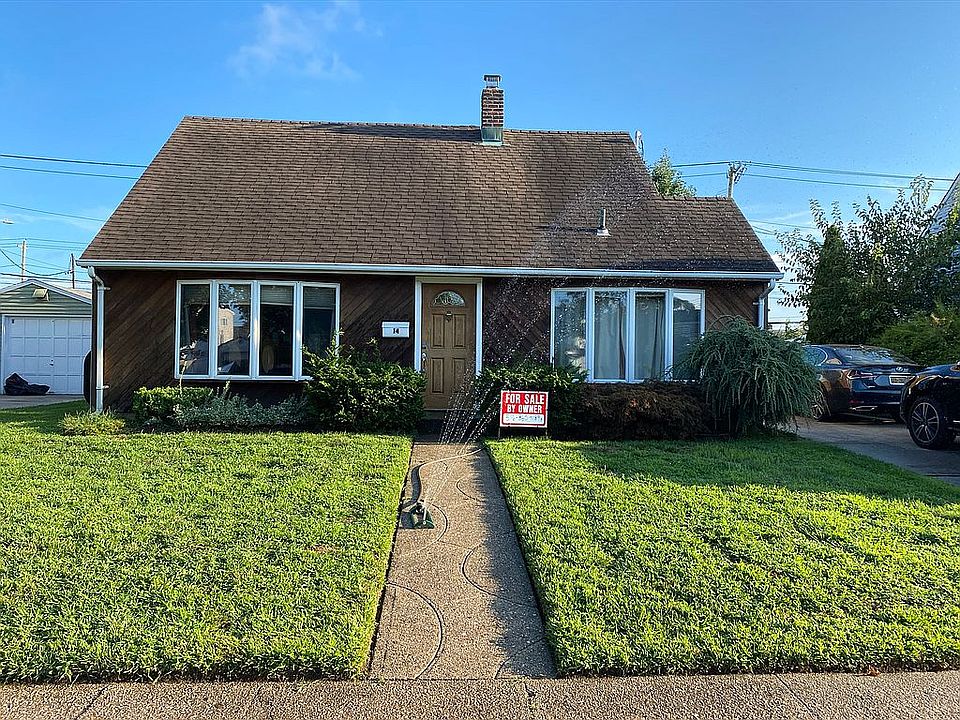 1st image of 14 Meadow Ln