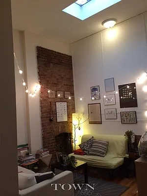 Rented by Town Residential | media 17