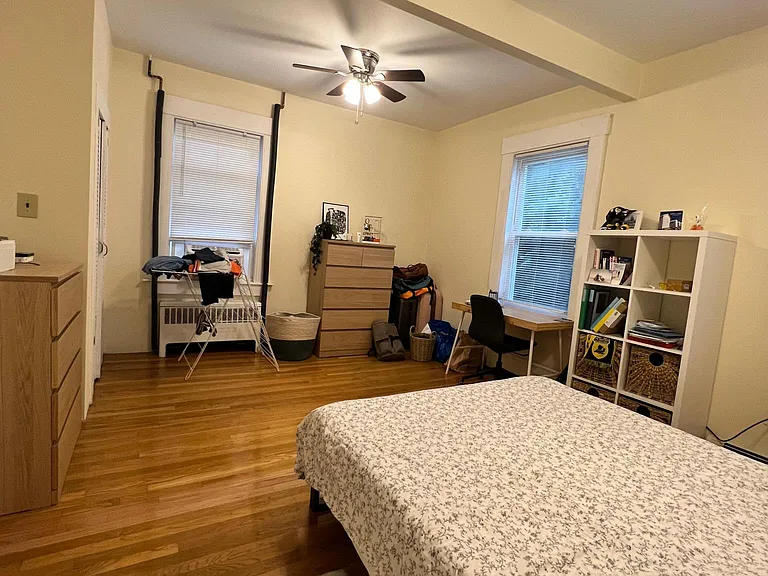 138 Hampshire St #2B — Photo 13