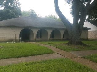 7911 Prestwood Dr, Houston, TX 77036