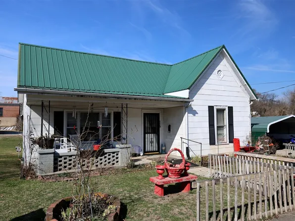 206 Guthrie St, Horse Cave, KY 42749