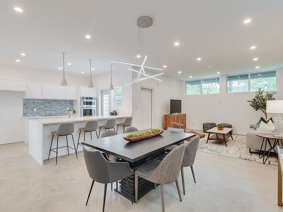 347 Bonnie View Rd, Dallas, TX 75203 MLS 20306701 Zillow