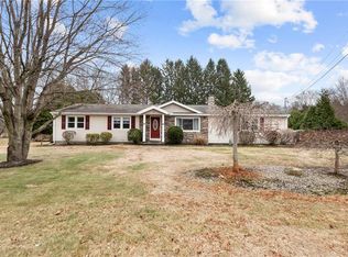 64 Winsor Ave, Johnston, RI 02919