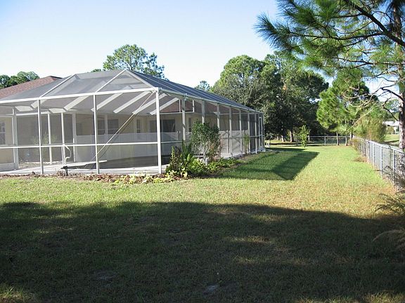 5th image of 3732 Giblin Dr