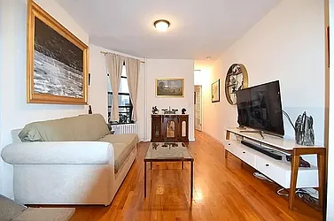 Rented by Manhattan Spaces