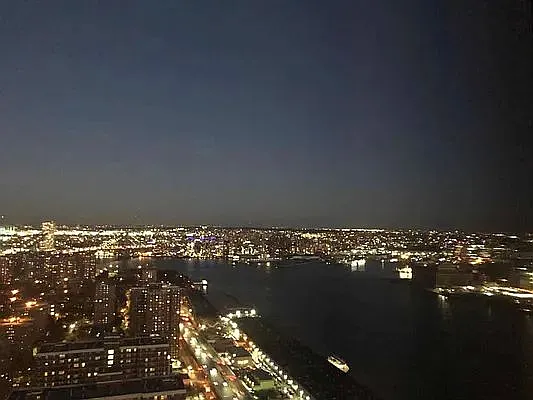 Rented by Gulia Wang, LREB | media 34