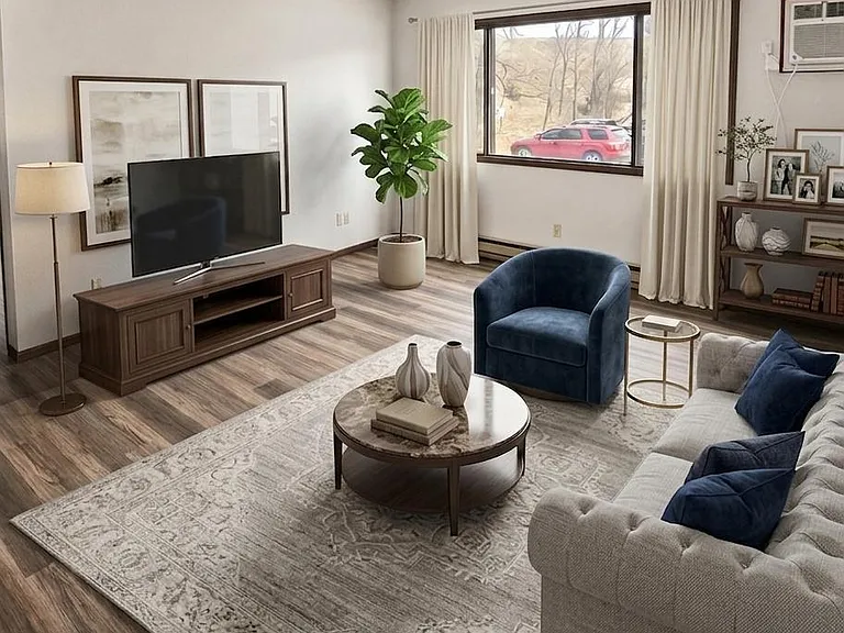 Riverine Apartments — Photo 3