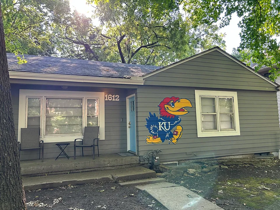 1612 Tennessee St