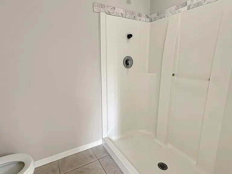 2303 Ansel Ave S — Photo 12