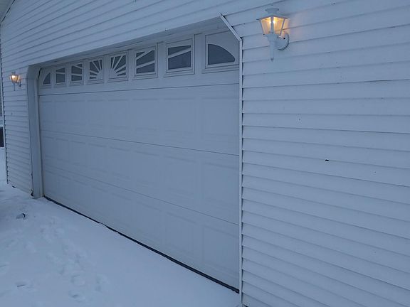 Garages!!