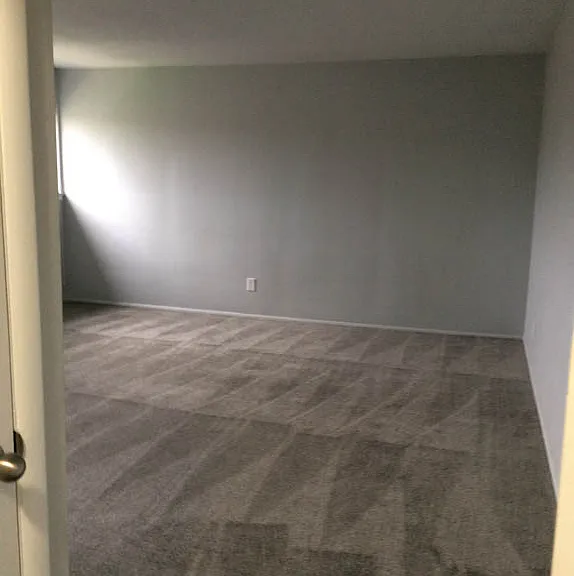 Garfield Villa Apartments — Photo 8