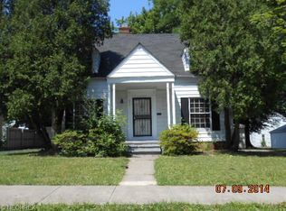 856 Medford Rd, Cleveland, OH 44121