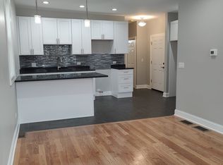 1820 S Racine Ave #3, Chicago, IL 60608