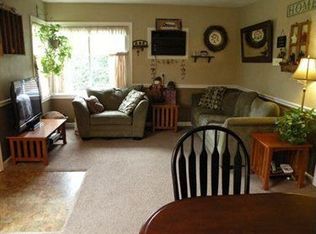 710 Stockton Ave, Grove City, PA 16127