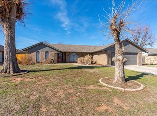 10113 Long Meadow Rd, Oklahoma City, OK 73162