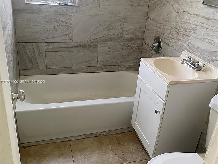 1070 NW 147th St — Photo 21