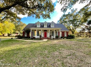 4055 Oakland Dr, Olive Branch, MS 38654