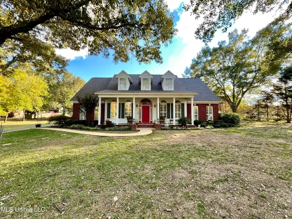4055 Oakland Dr, Olive Branch, MS 38654